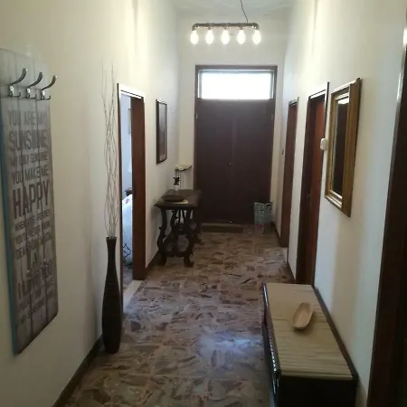 Gina Holiday home
